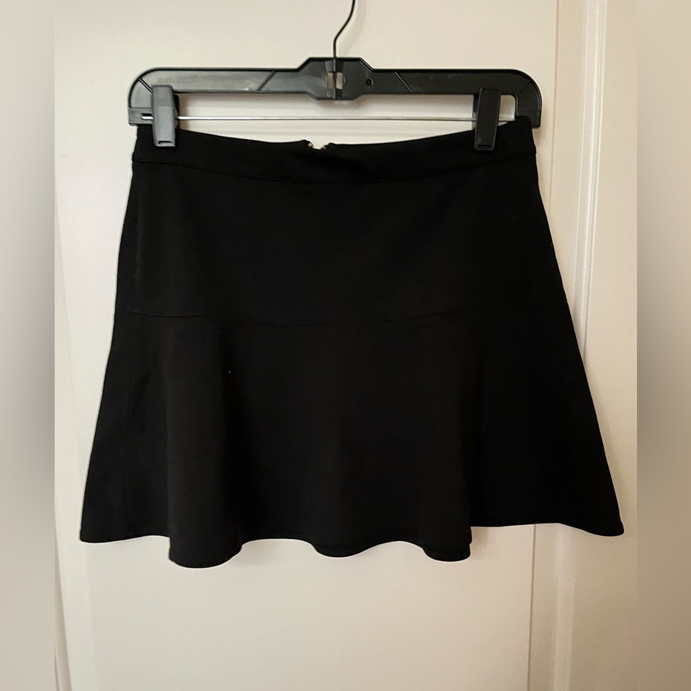Banana Republic black skirt